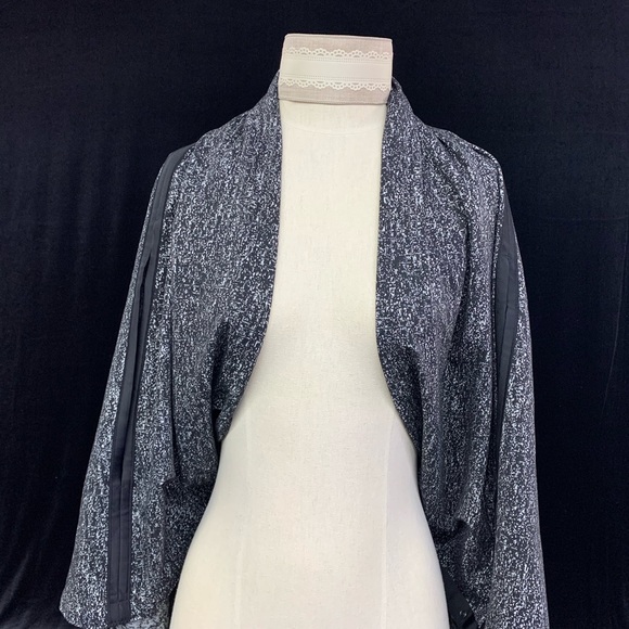 Lululemon Vinyasa Wrap digital black - Picture 8 of 14